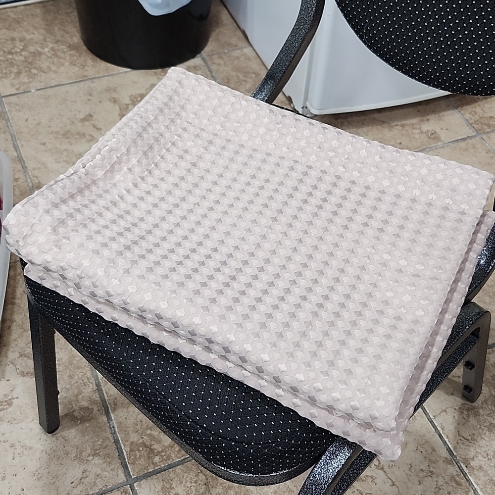 SET OF 2 TEXTURED PILLOW SHAMS